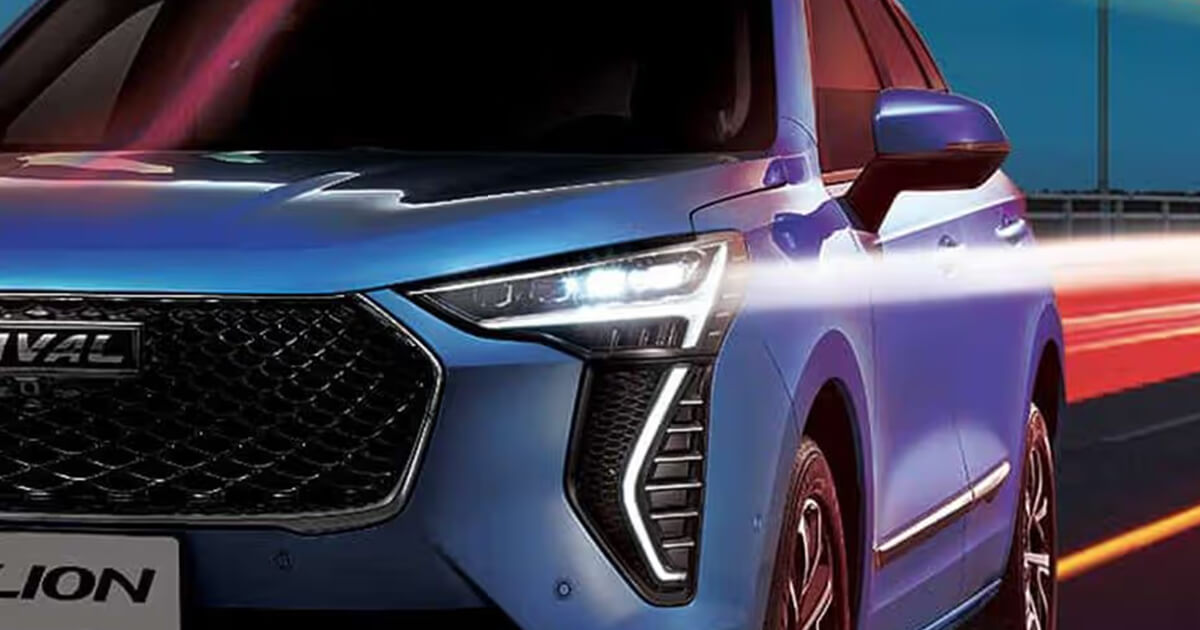 You are currently viewing LED vs. Halogen Headlights: Which Is Brighter and Better for Driving?